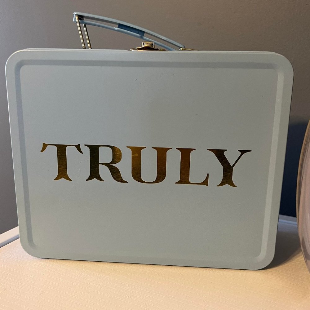 TRULY Blue Lunchbox